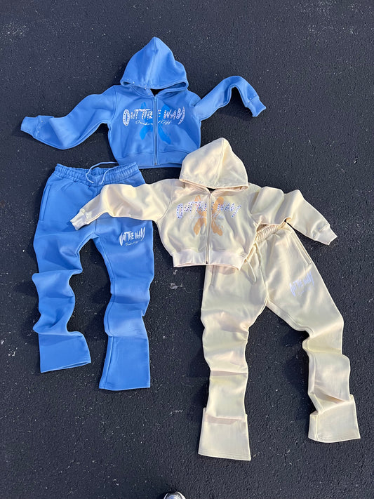 Out The Way 2.0 Sweatsuit (Women)